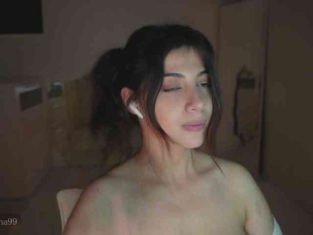 -Madi- webcam