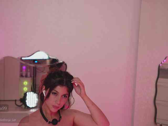 -Madi- webcam