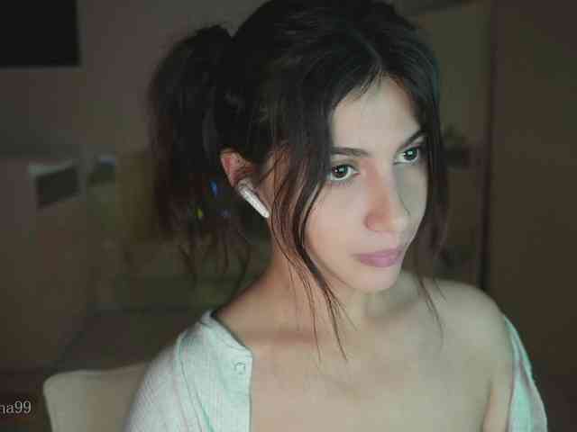 -Madi- webcam