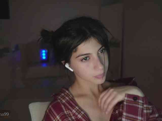 -Madi- webcam