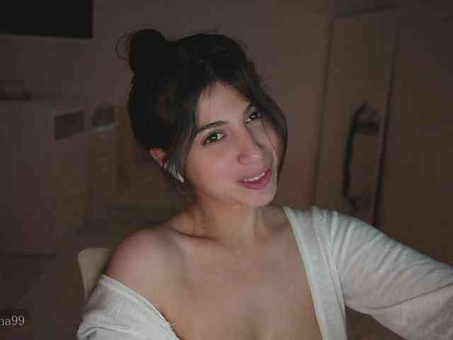 -Madi- webcam