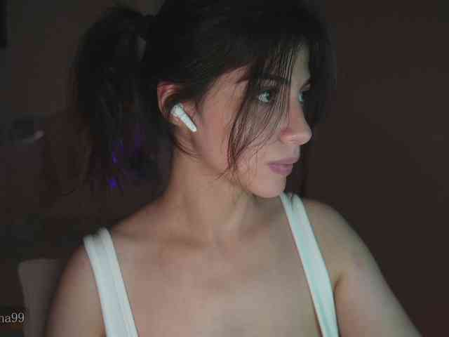 -Madi- webcam