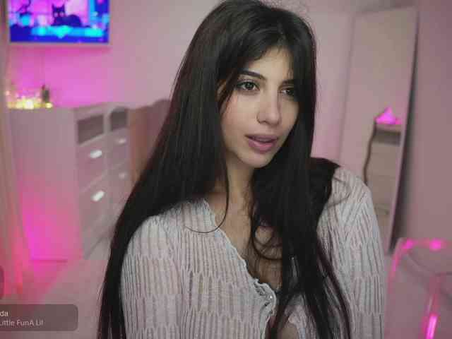 -Madi- webcam