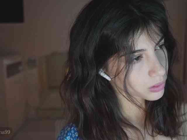 -Madi- webcam