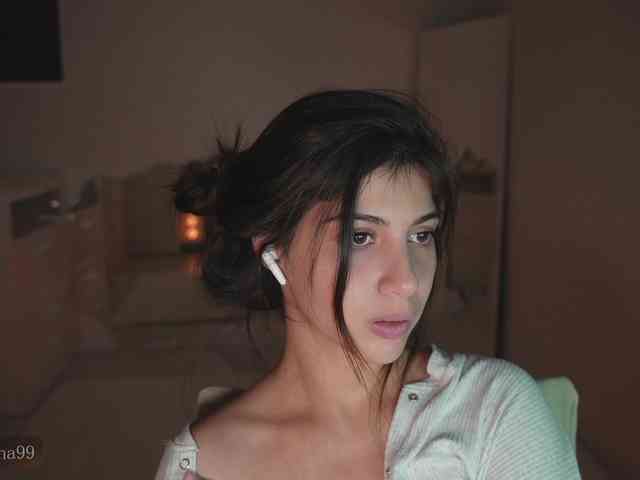 -Madi- webcam