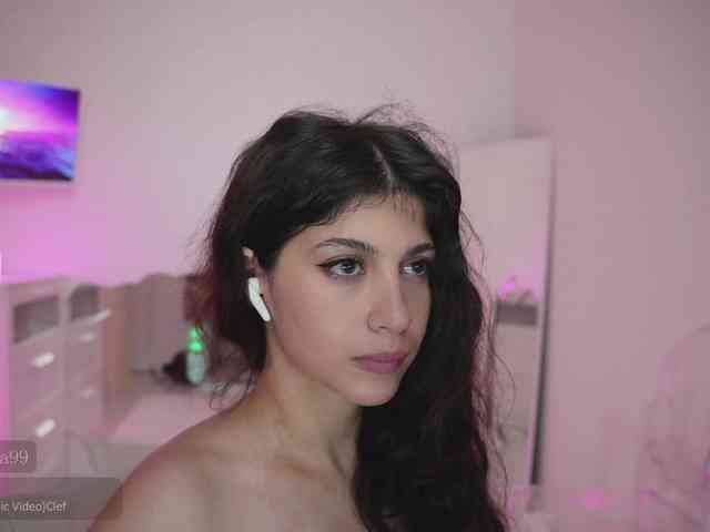 -Madi- webcam