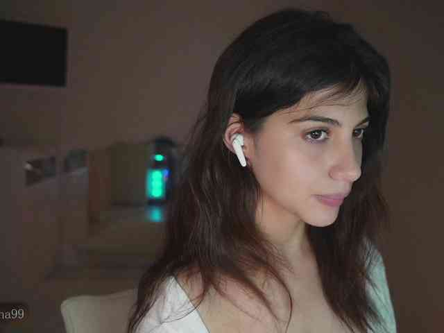 -Madi- webcam