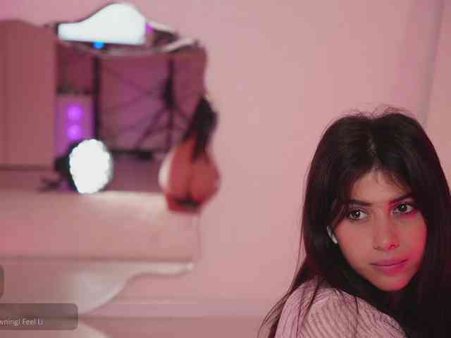 -Madi- webcam