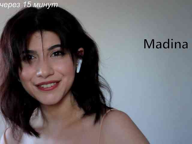 -Madi- webcam