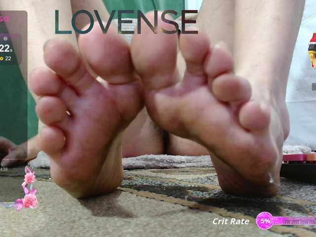 Lolaxx-x's BongaCams show and profile