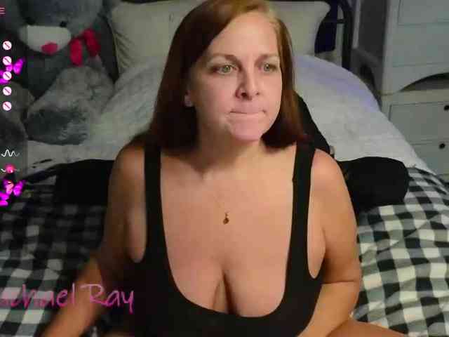 RachaelRay69 webcam