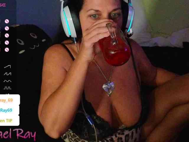 RachaelRay69 webcam