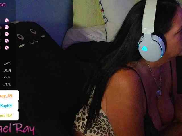 RachaelRay69 webcam