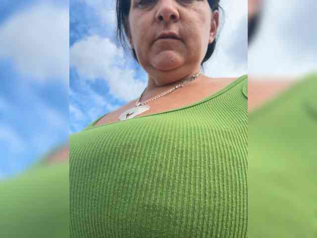 RachaelRay69 webcam