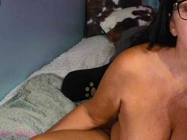 RachaelRay69 webcam