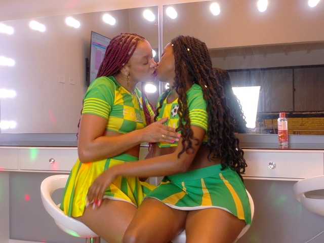 farianajulie live cam profile