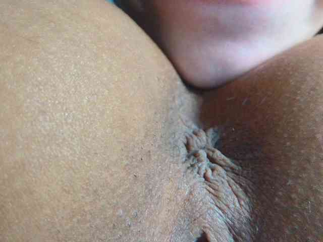 FarianaJulie webcam