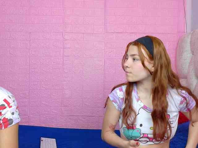 FarianaJulie webcam