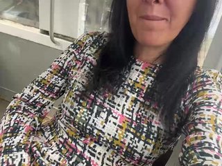 Karolina_Milf Porn Show
