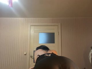 Karolina_Milf Porn Show
