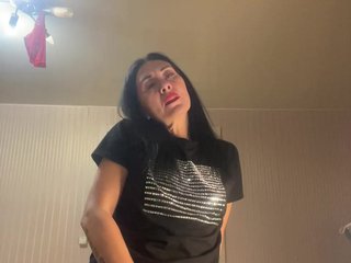 Karolina_Milf Porn Show