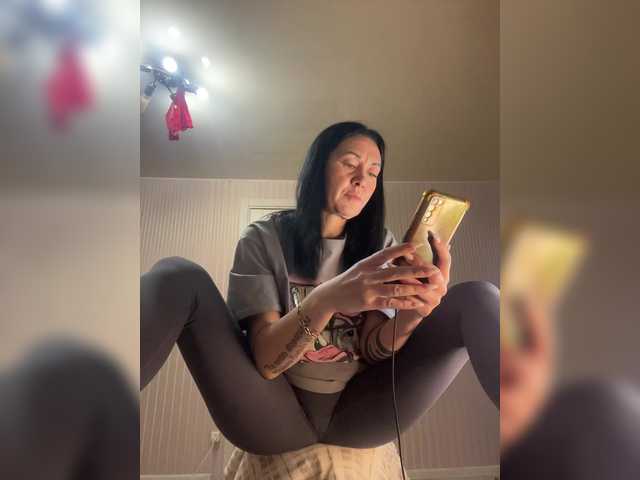 KarolinaMilf live cam