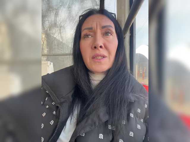 KarolinaMilf's BongaCams show and profile