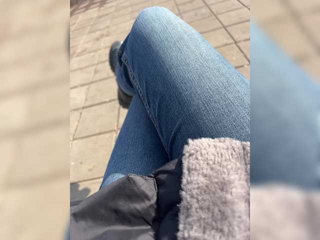 KarolinaMilf's BongaCams show and profile