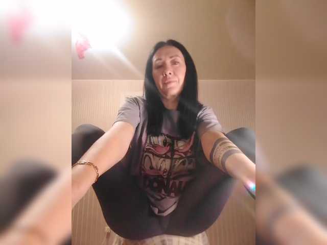 милфа KarolinaMilf