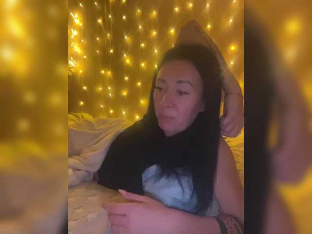 видео KarolinaMilf