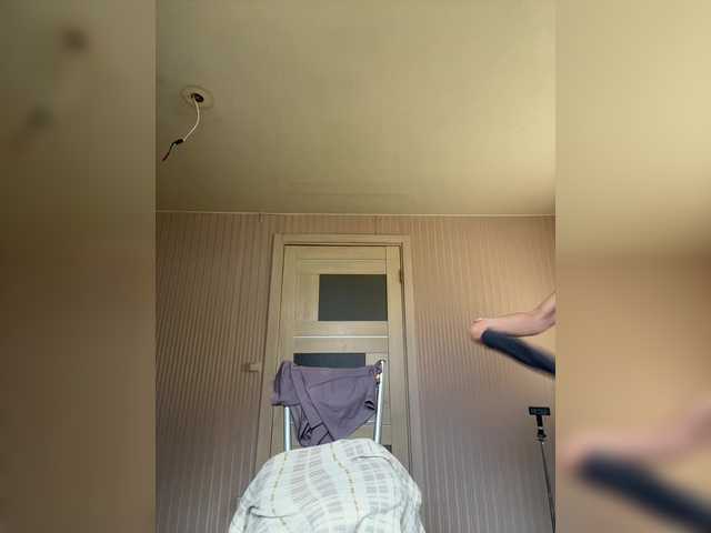 KarolinaMilf's BongaCams show and profile