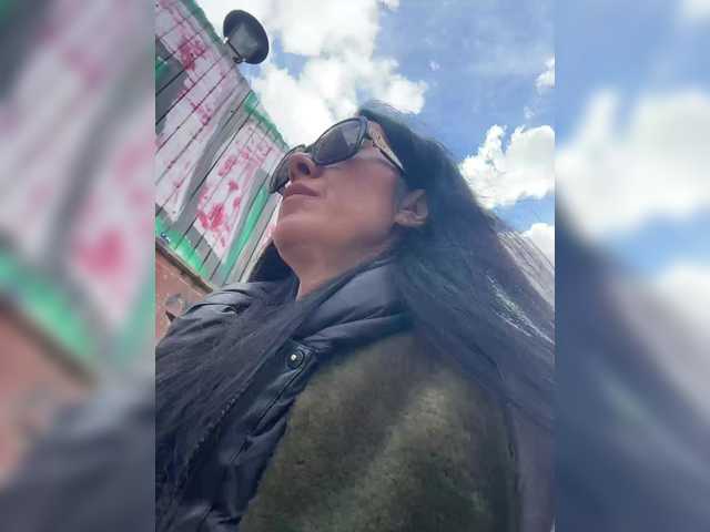 стрип от KarolinaMilf