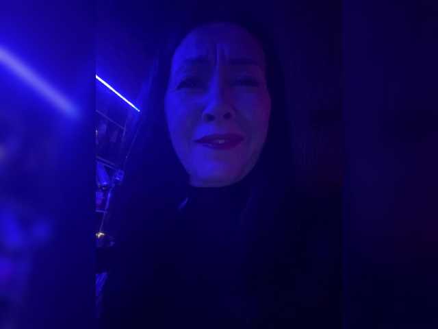 эросцена KarolinaMilf