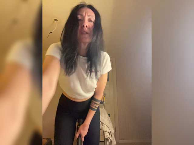 Karolina_Milf webcam