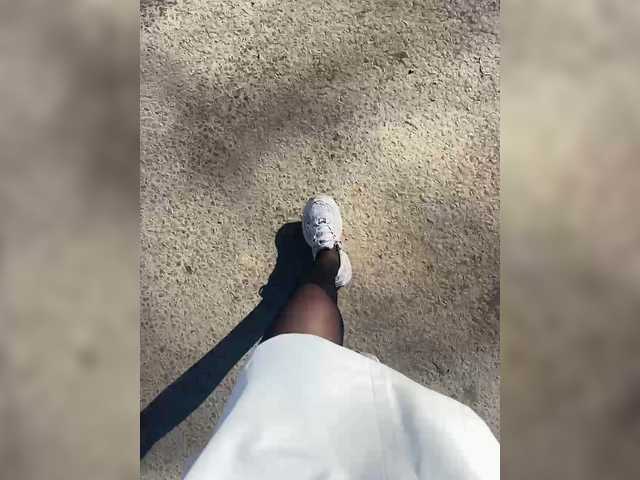 KarolinaMilf's BongaCams show and profile