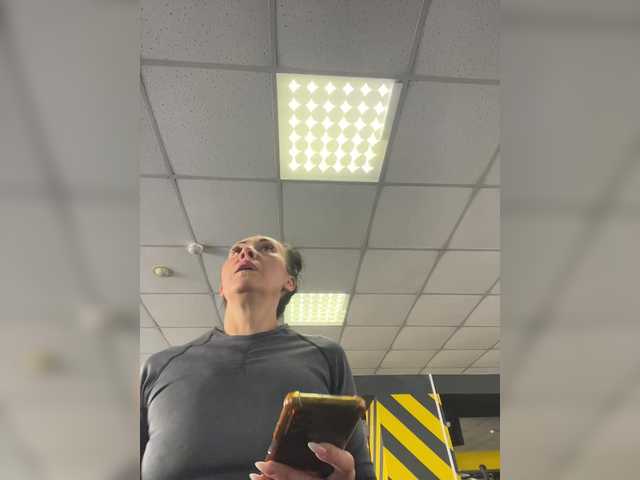 KarolinaMilf from BongaCams is Freechat