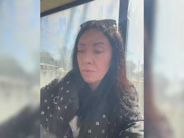 KarolinaMilf's BongaCams show and profile