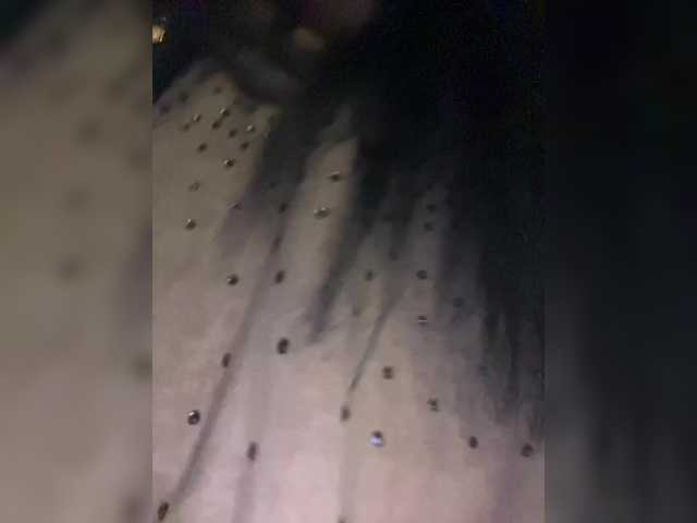 KarolinaMilf's BongaCams show and profile