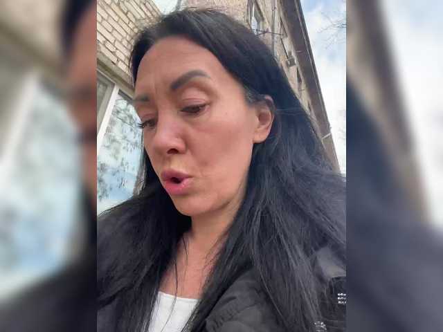 видео KarolinaMilf