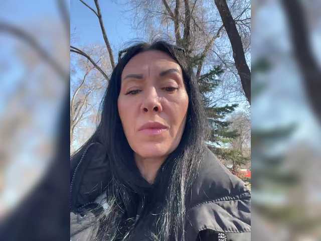 KarolinaMilf's BongaCams profile