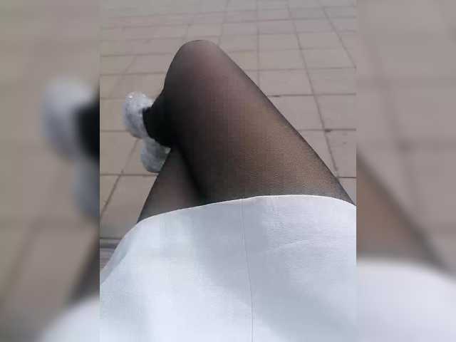 KarolinaMilf's BongaCams show and profile