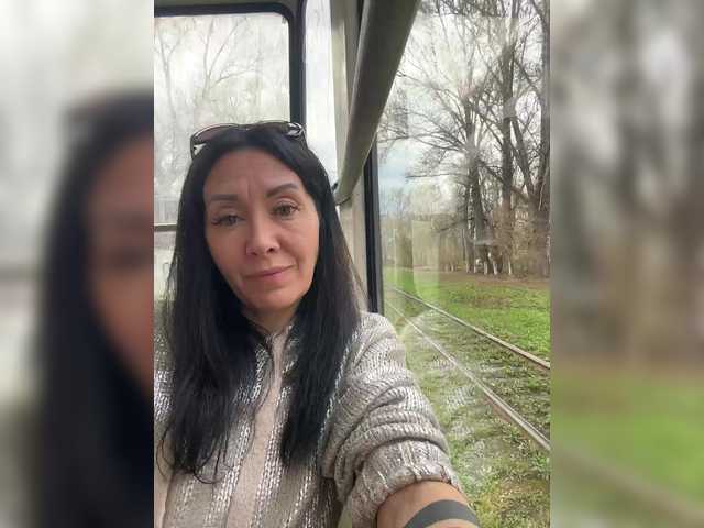 Karolina_Milf webcam