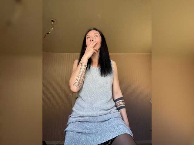 KarolinaMilf live cam