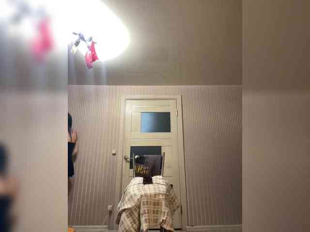 Karolina_Milf webcam