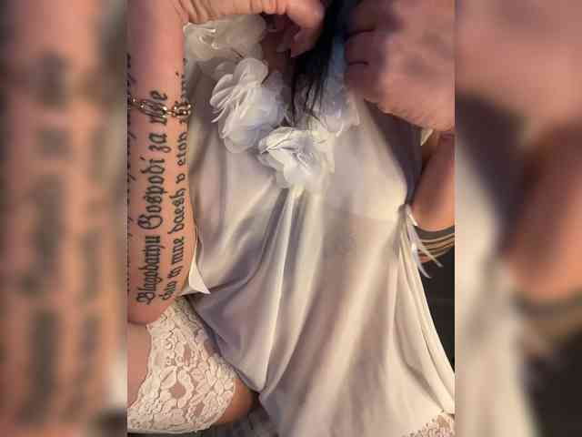 KarolinaMilf KarolinaMilf