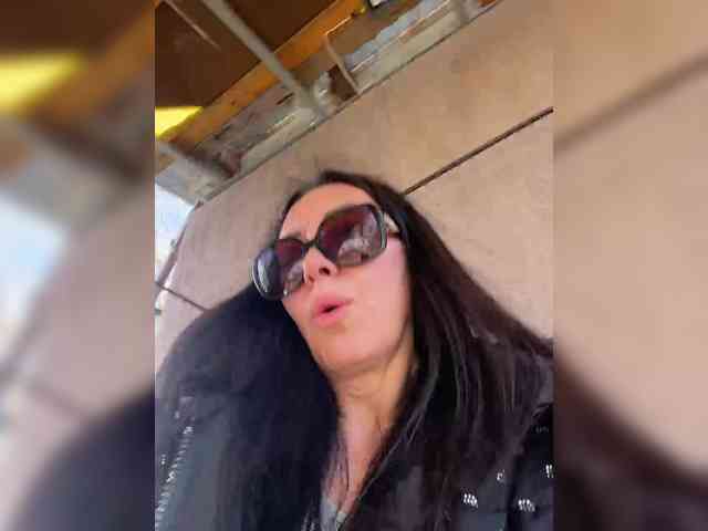 KarolinaMilf Live Webcam on BongaCams