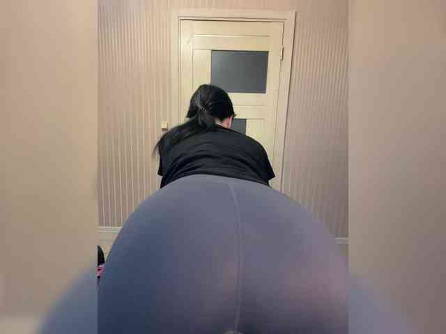 Karolina_Milf webcam