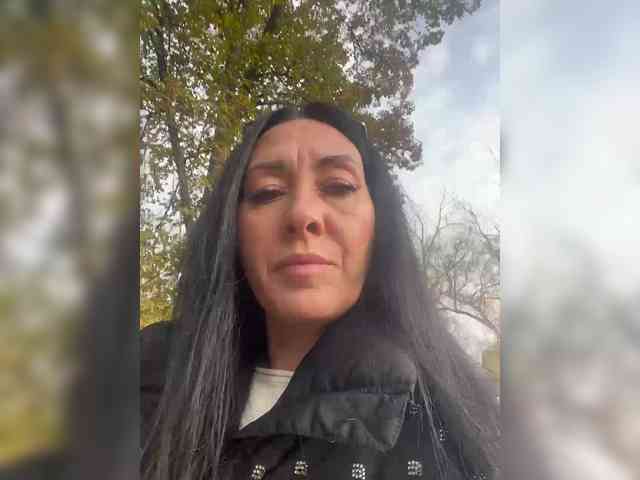Karolina_Milf webcam