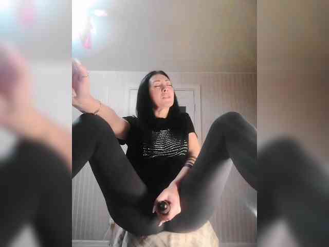 KarolinaMilf KarolinaMilf