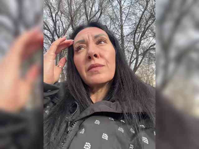 Karolina_Milf webcam